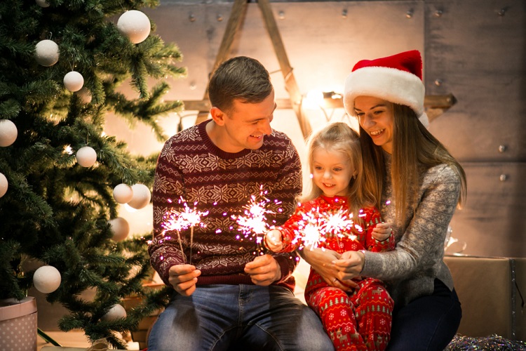 Chi per Natale decora la casa in anticipo è più felice: lo dice la scienza