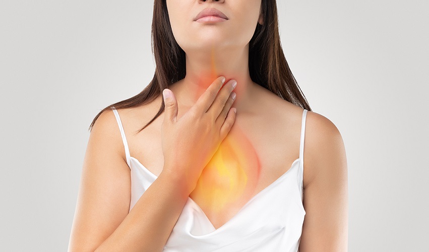 Reflusso gastroesofageo: sintomi e rimedi naturali per combatterlo